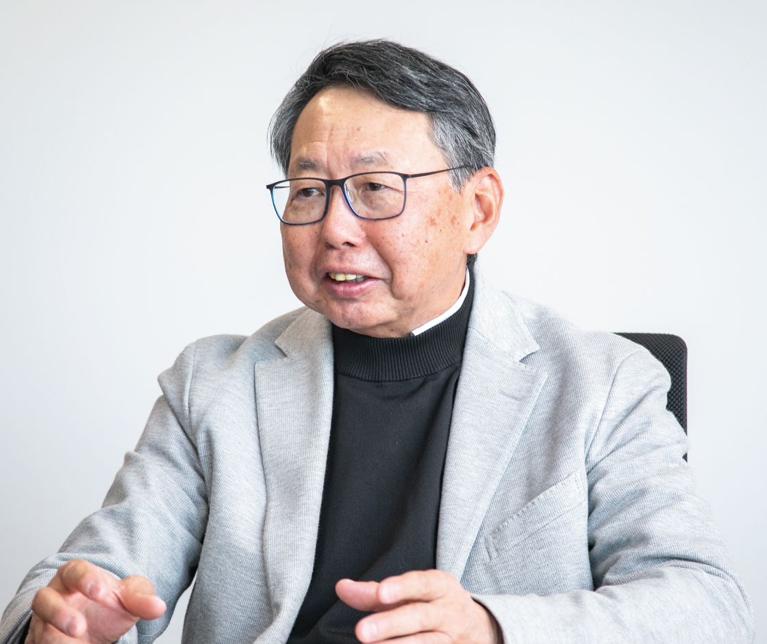 王様製菓株式会社  前代表取締役社長　木村 秀雄 様